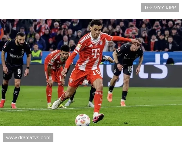 拜仁慕尼黑中场缺少关键连接点,组织推进效率受限 拜仁慕尼黑中场缺少关键连接点,组织推进效率受限