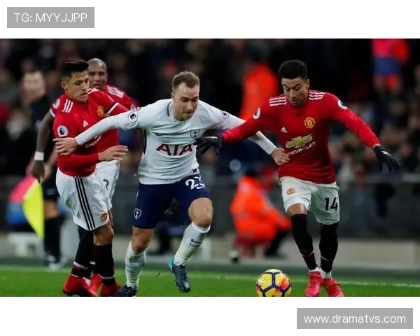 曼联中场控球率虚高问题持续暴露,防守稳定性逐步反映在近期战绩 曼联中场控球率虚高问题持续暴露,防守稳定性逐步反映在近期战绩