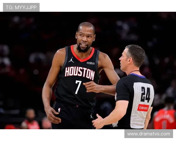 杜兰特提升单打效率，高位后仰投篮拉开与勒布朗差距